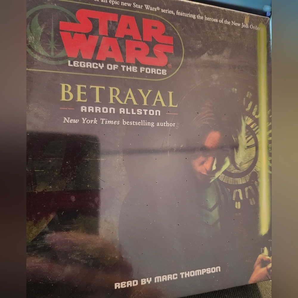 New still sealed book on CD Star Wars Legacy‎ of the Force Betrayal